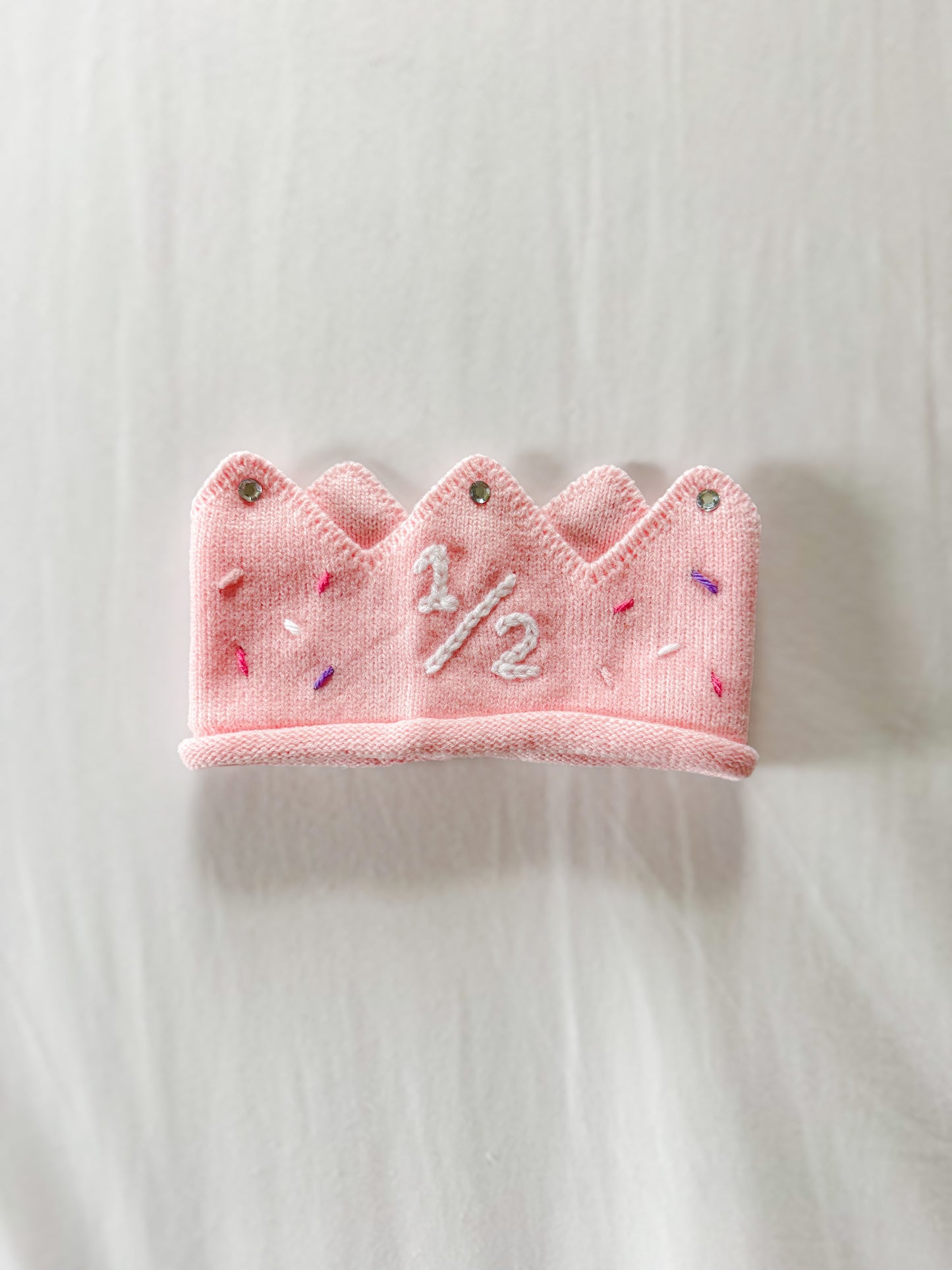 "1/2" Pink Crown w/ Sprinkles