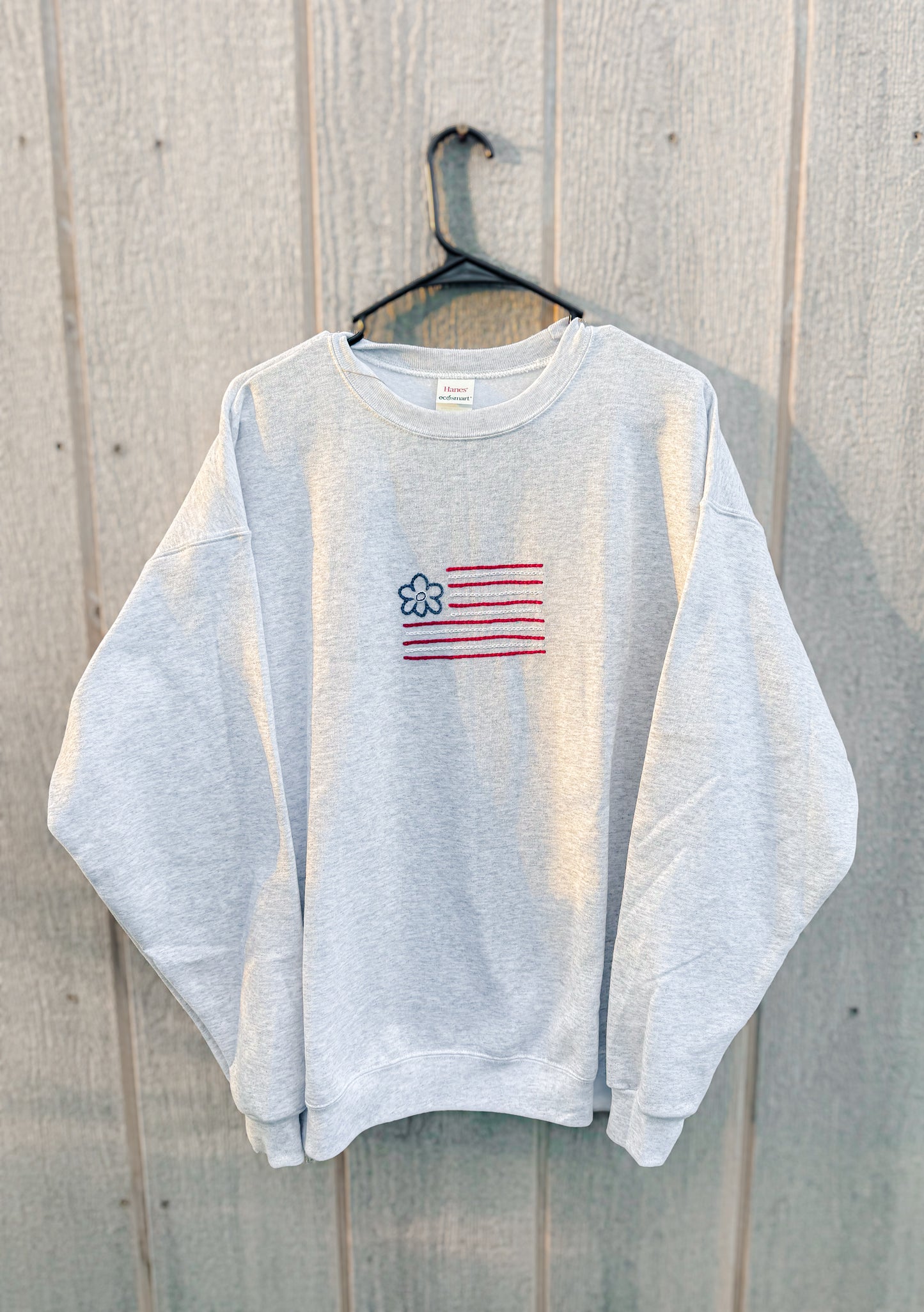American Flag w/ Flower Size L